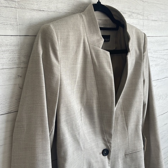 Zara Business Blazer & Pants Set - Picture 3 of 16